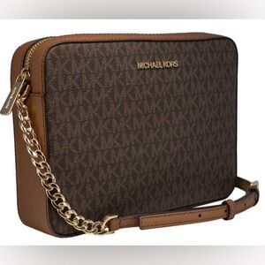 Michael Kors Women's Large  Crossbody Handbag (new)